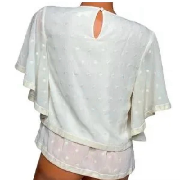 J.O.A. Layered Flutter-Sleeve Ivory Blouse - medium - Picture 3 of 9